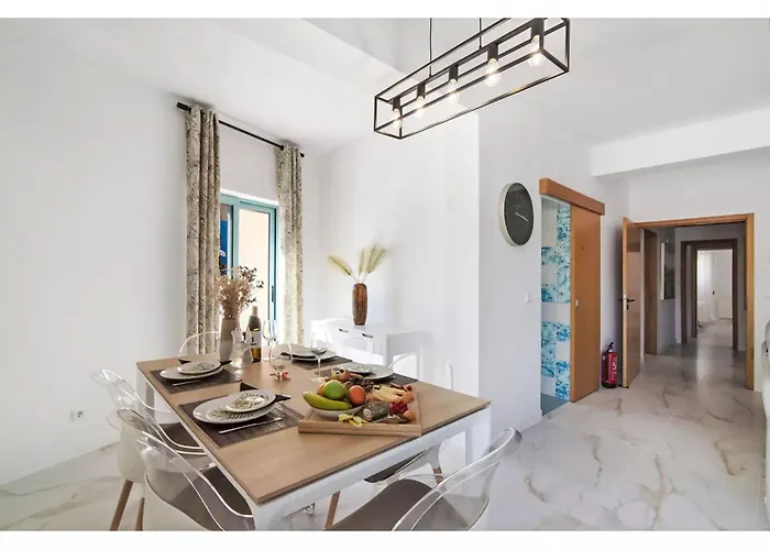 W Marina - Sunny Way By Interhome *